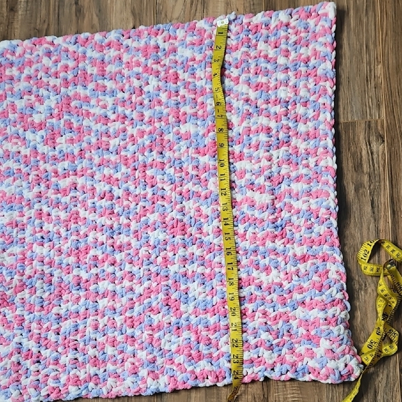 Hand Crochet Baby Blanket Chenille Softness Baby Shower Gift - Picture 4 of 6